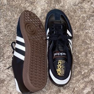 Adidas samba shoes